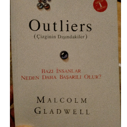 Outliers Çizginin Dışındakiler - Malcolm Gladwell Geyve, Sakarya ve Türkiyenin her yerinden İkinci el ücretsiz kitap